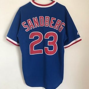 Throwback Chicago Cubs Ryne Sandberg Jersey!